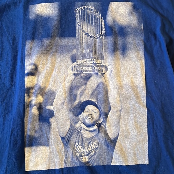 Dodgers World Series shirt - Picture 2 of 5